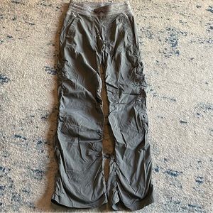 Iviva by Lululemon Studio Pants, sz 12